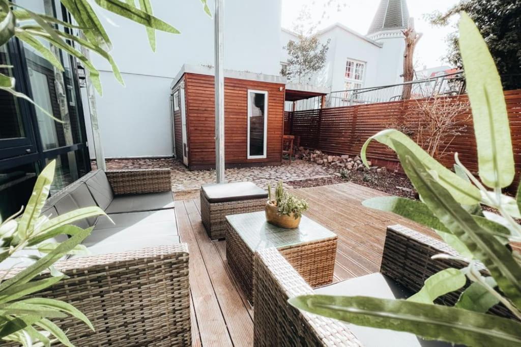 Lieblingsapartment No.10 Mit 2 Schlafzimmern Und Eigener Terrasse Rostock Exterior foto