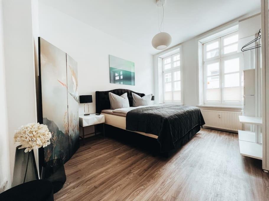 Lieblingsapartment No.10 Mit 2 Schlafzimmern Und Eigener Terrasse Rostock Exterior foto