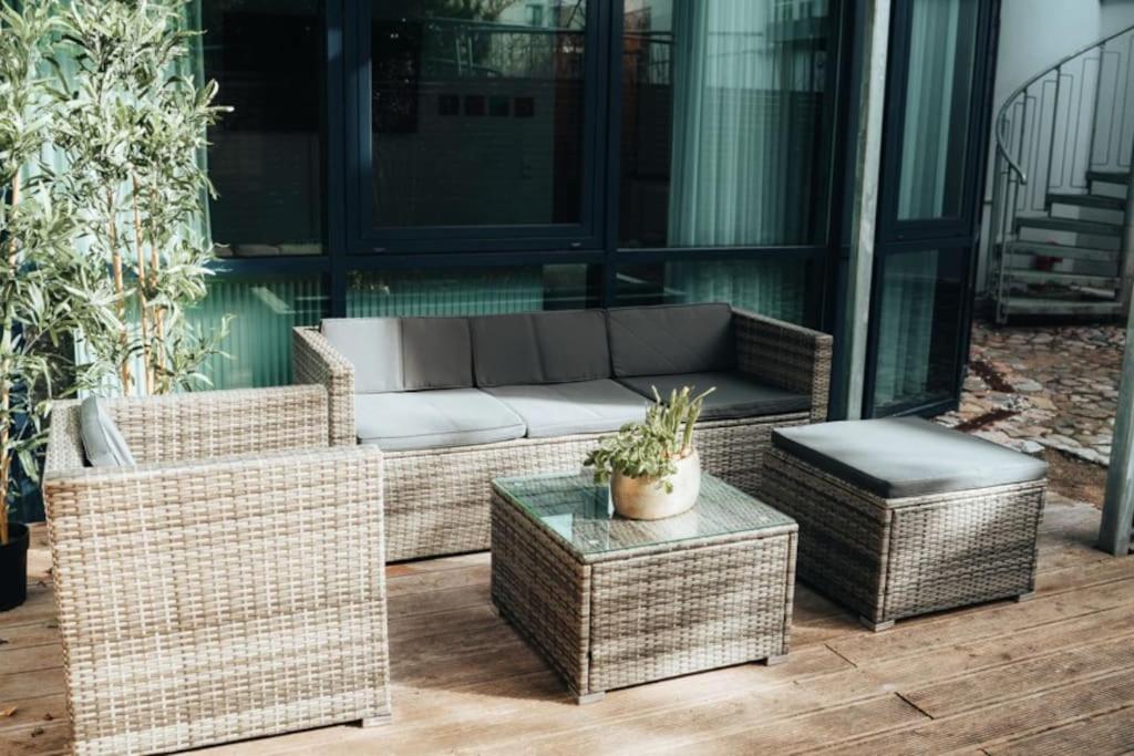 Lieblingsapartment No.10 Mit 2 Schlafzimmern Und Eigener Terrasse Rostock Exterior foto